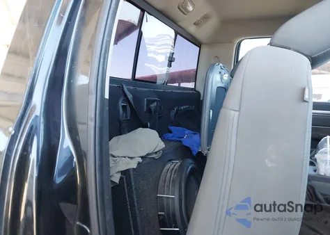 2014 Ram 1500 Express z USA, uszkodzony, nr VIN 3C6JR7AT1EG102493